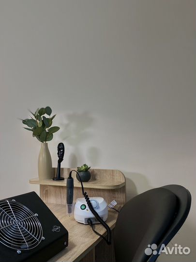 Сдам рабочее место мастера маникюра