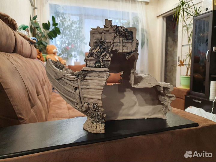 Корабль для аквариума