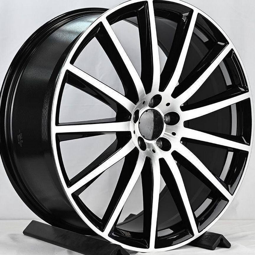 Литые диски Extreme Shina 11.5×R22 5×112
