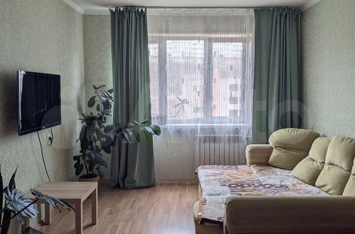2-к. квартира, 52 м², 10/10 эт.
