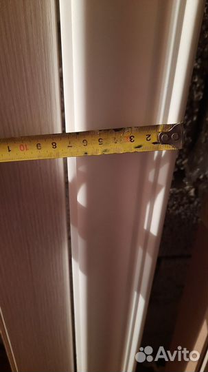 Плинтус потолочный