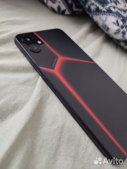 TECNO Pova 4, 8/128 ГБ