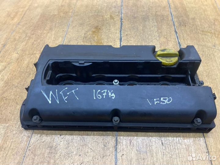 Крышка клапанов Opel Zafira B Z16XE1 2008