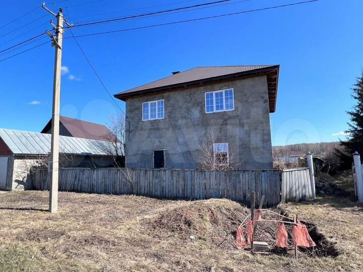 Дом 162,3 м² на участке 13 сот.