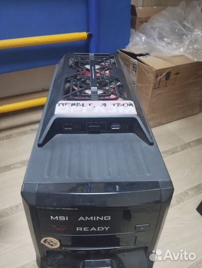 Много комплектующих, хороши корпус, жесткие диски