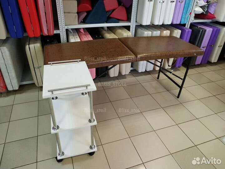Кушетка с тележкой