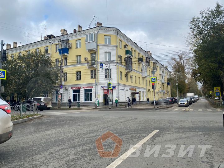 Торговая площадь на цокольном этаже