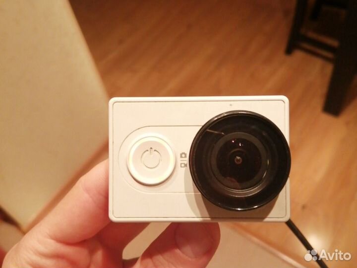 Экшн камера xiaomi yi