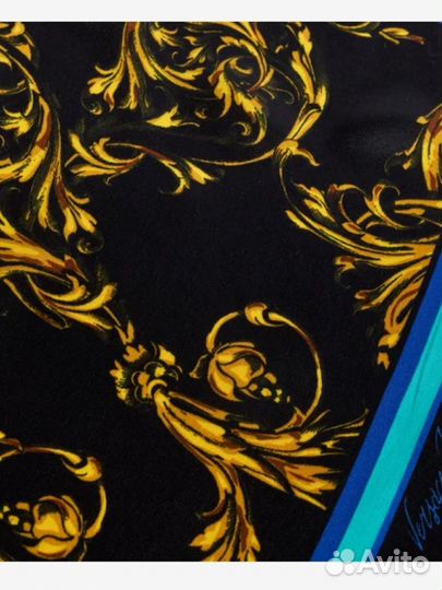 Versace платок оригинал Италия
