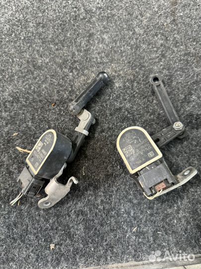 Датчик дорожного просвета BMW F10