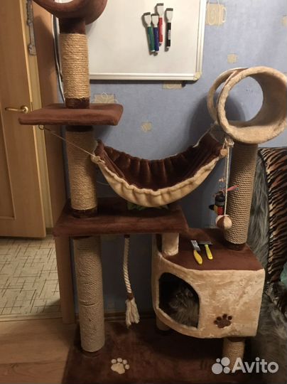 Домик для кошки с когтеточкой