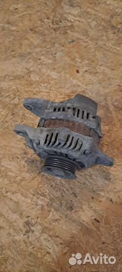 Генератор Митсубиши кольт 1.5