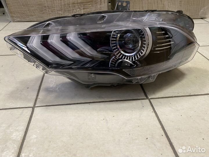 Фара левая Ford Mustang Европейская