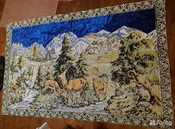 Ковер олени большой плюшевый