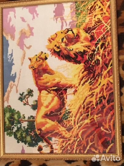 Картина вышитая крестом