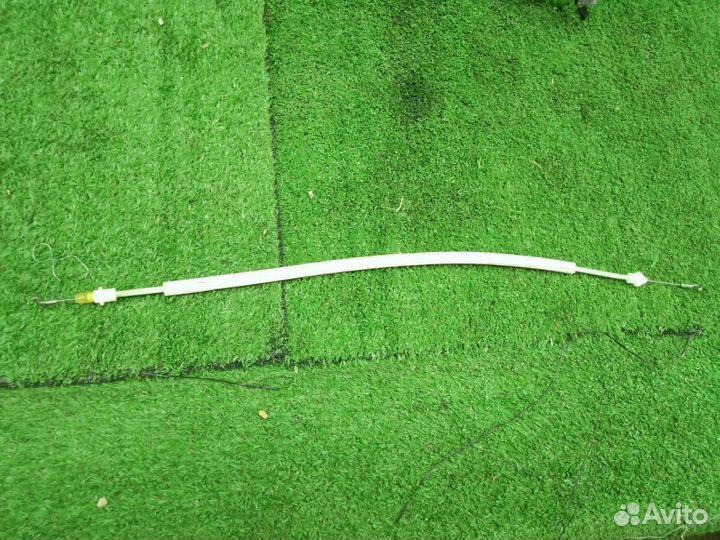 Трос передней левой двери Audi A6 C5 4438