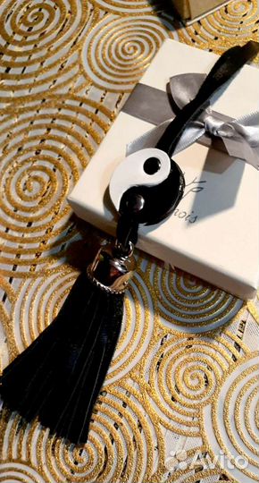 Брелок, подвеска 