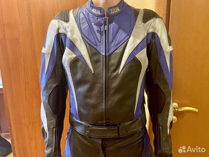 Мотокостюм кожаный размер S, на рост 160-170