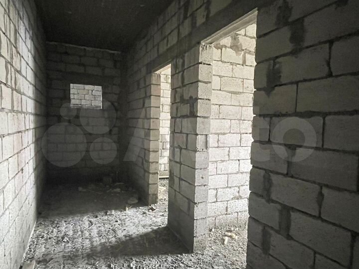 2-к. квартира, 80 м², 3/3 эт.