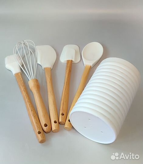Набор кухонных принадлежностей