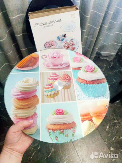 Поворотный столик для торта