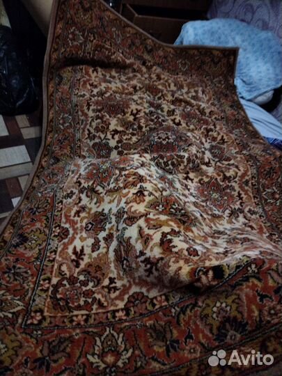 Ковер шерстяной