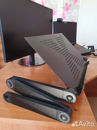 Подставка для ноутбука