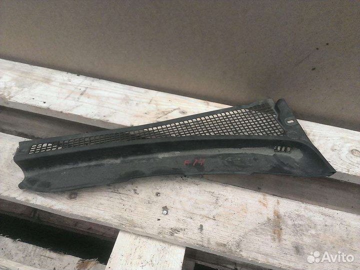 Жабо на Renault Laguna I (Рено Лагуна 1)