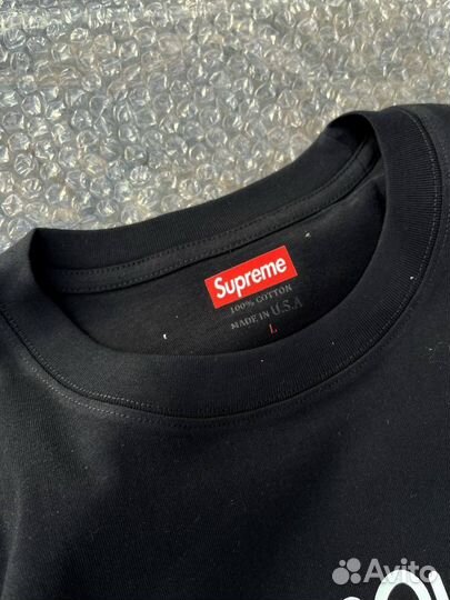 Футболка supreme