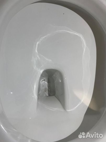 Унитаз новый