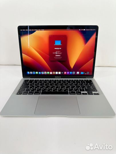 Apple macbook air 13 2020 m1 8/256Gb Silver