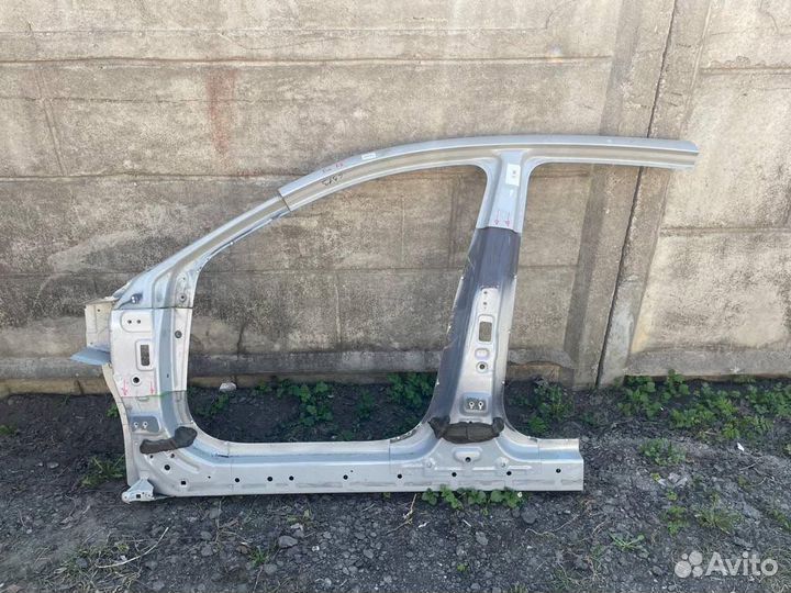 Стойка кузова 71110L2A00 для Kia K5 2020