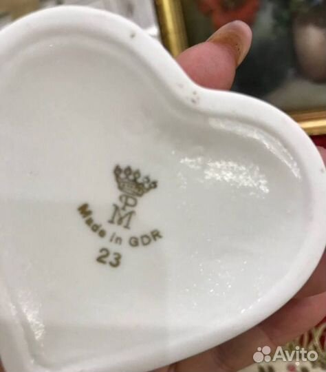 Фарфоровая шкатулка