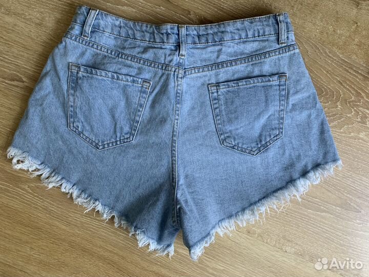 Шорты женские