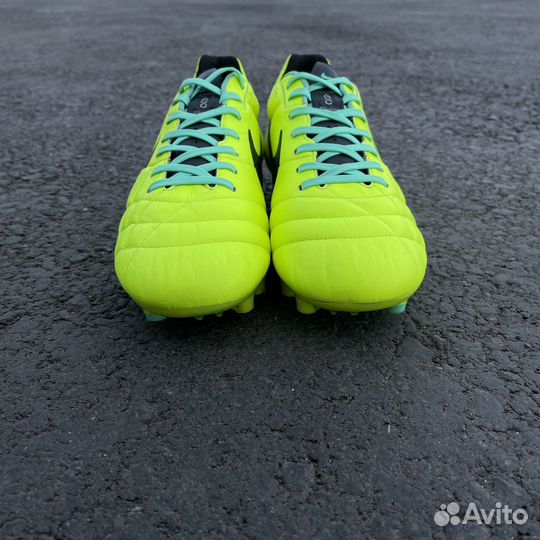 Бутсы Nike Tiempo Legend IV FG Volt