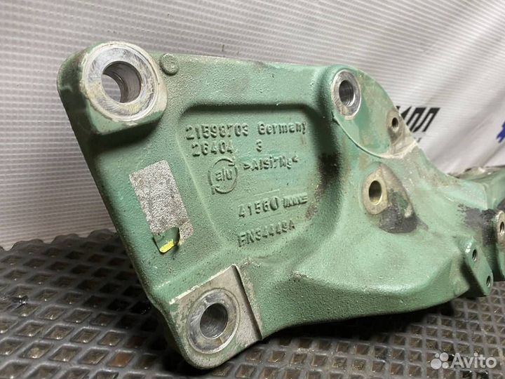 Кронштейн двигателя правый Volvo FH4 21598703