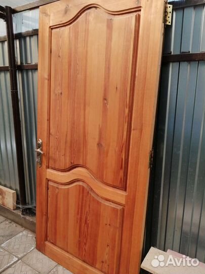Дверь входная деревянная бу