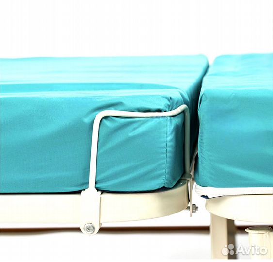 Медицинская кровать для ухода за больными