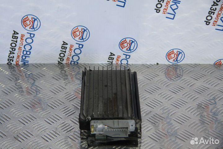 Усилитель аудио Mercedes-Benz S-Class (W220) IV (1