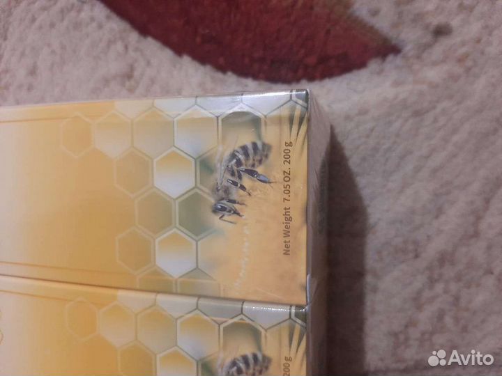 Зубные пасты и щёткиатоми