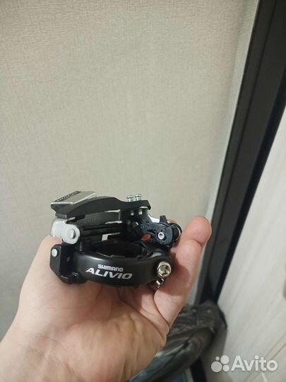 Передний переключатель Shimano Alivio