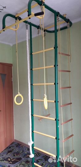 Спортивный уголок детский