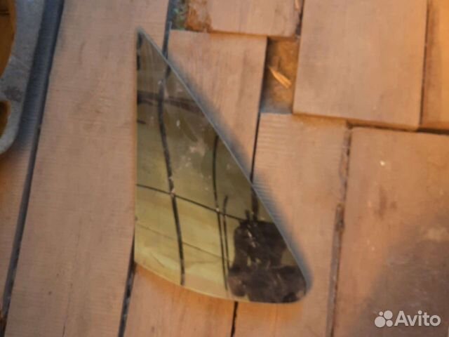 Ford Focus 2 задняя левая форточка седан