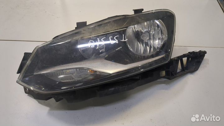 Фара (передняя) Volkswagen Polo, 2010