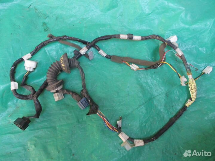 Крузер 100 LX470 проводка двери задней правой