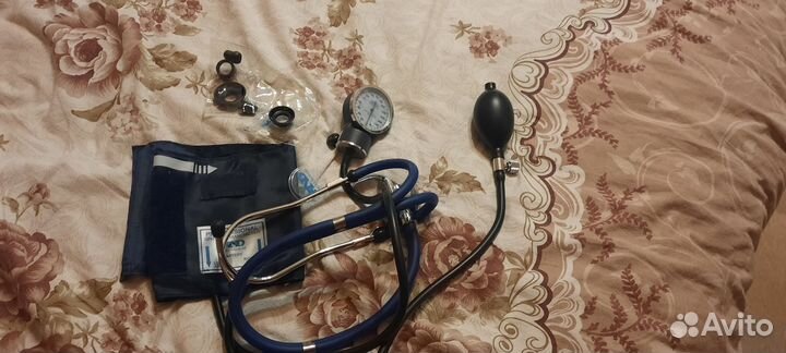 Тонометр AND