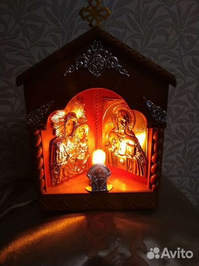 Икона угловая с электро подсветкой