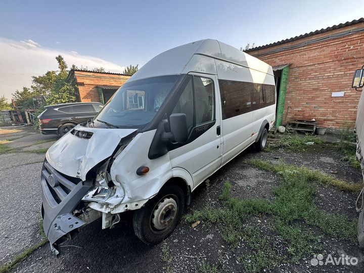 Ford Transit 2.4 МТ, 2009, битый, 15 000 км