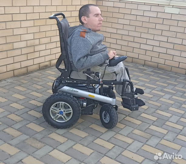 Коляска инвалидная Otto Bock B500 с электропривод