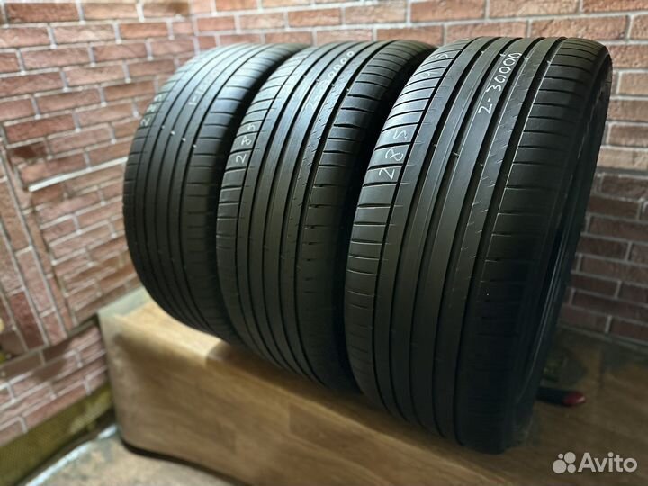 Michelin Pilot Sport 4 SUV 285/45 R22 114Y